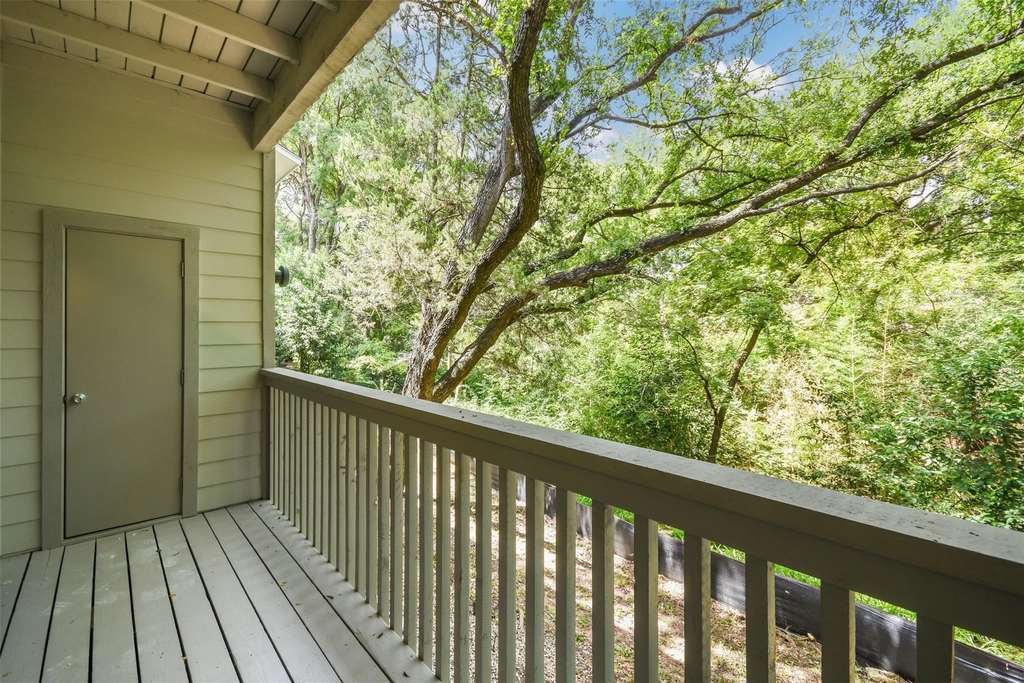 3839 Dry Creek Dr - Photo 17