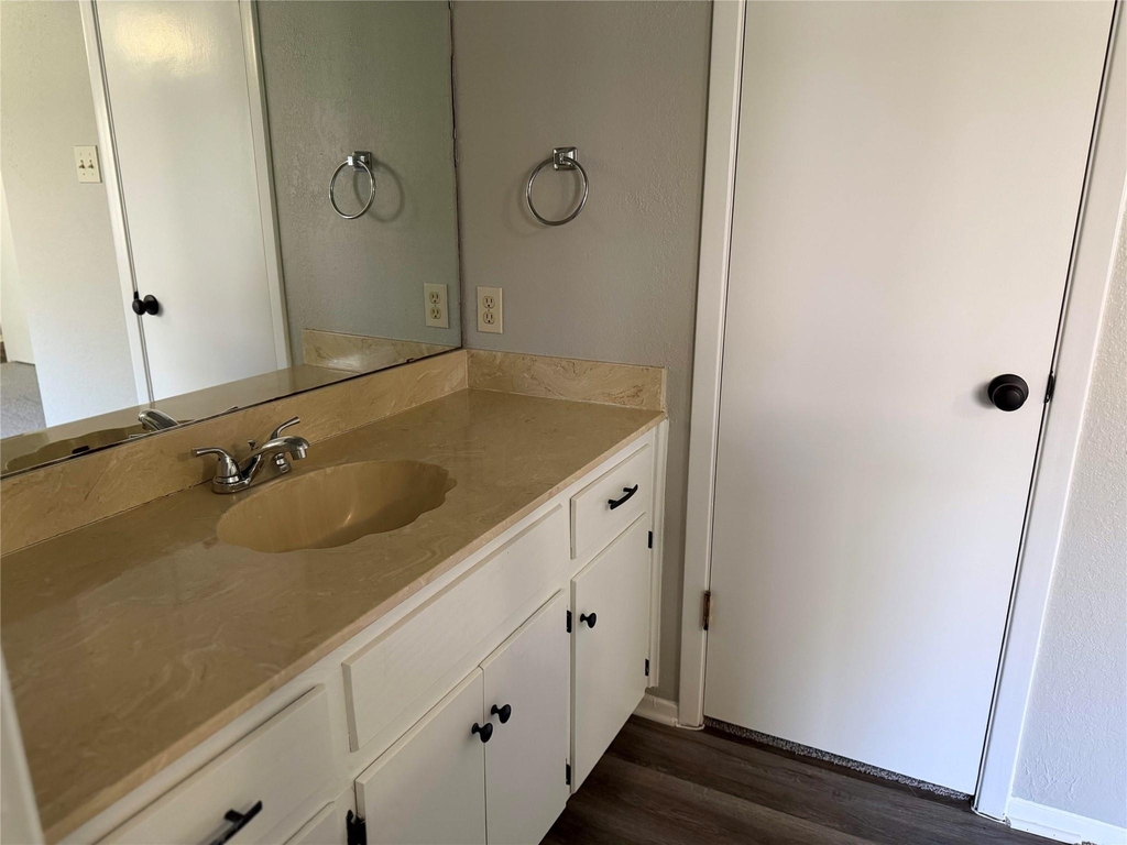 606 Brookhollow Dr - Photo 15
