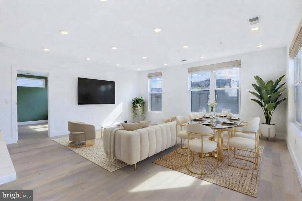 646 Newton Place Nw - Photo 5