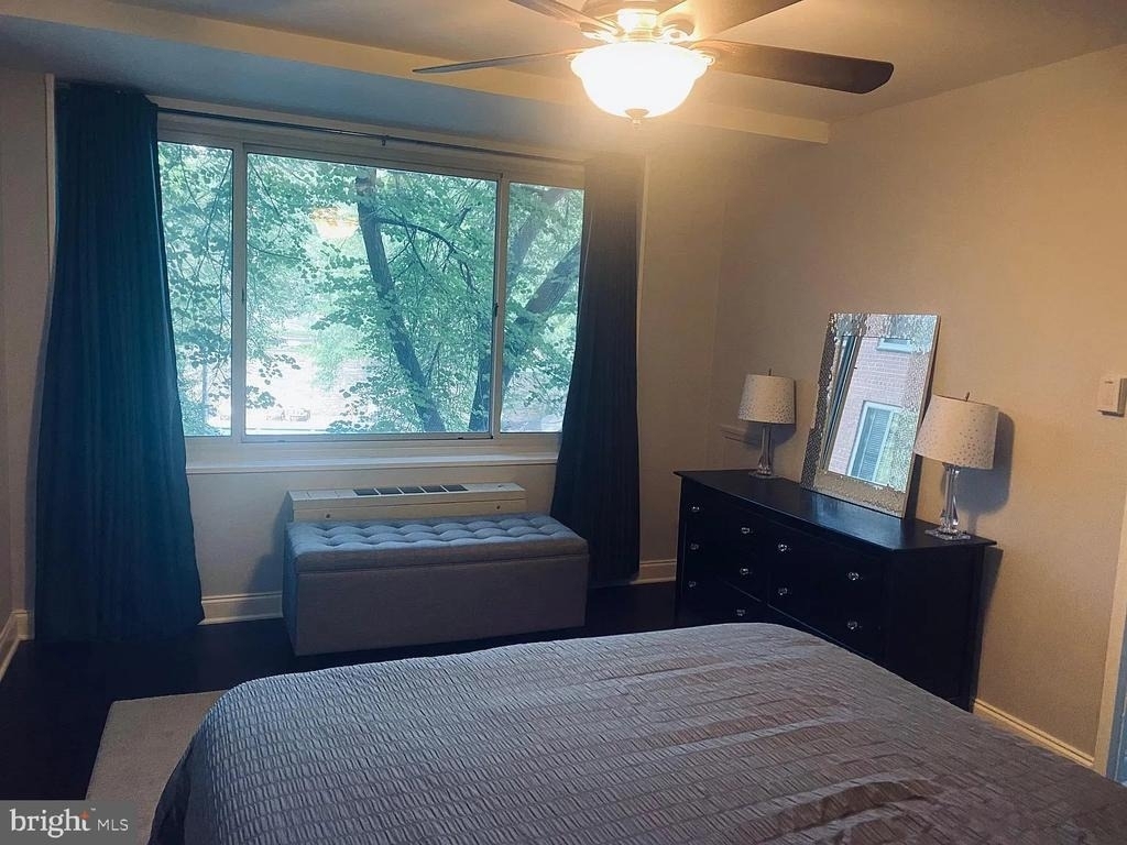 4000 Tunlaw Road Nw - Photo 4