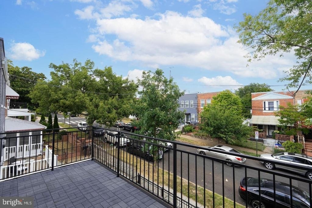 6314 7th Street Nw - Photo 31