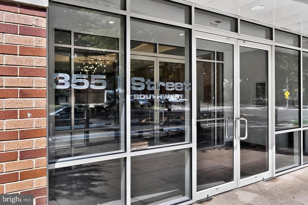 355 I Street Sw - Photo 1