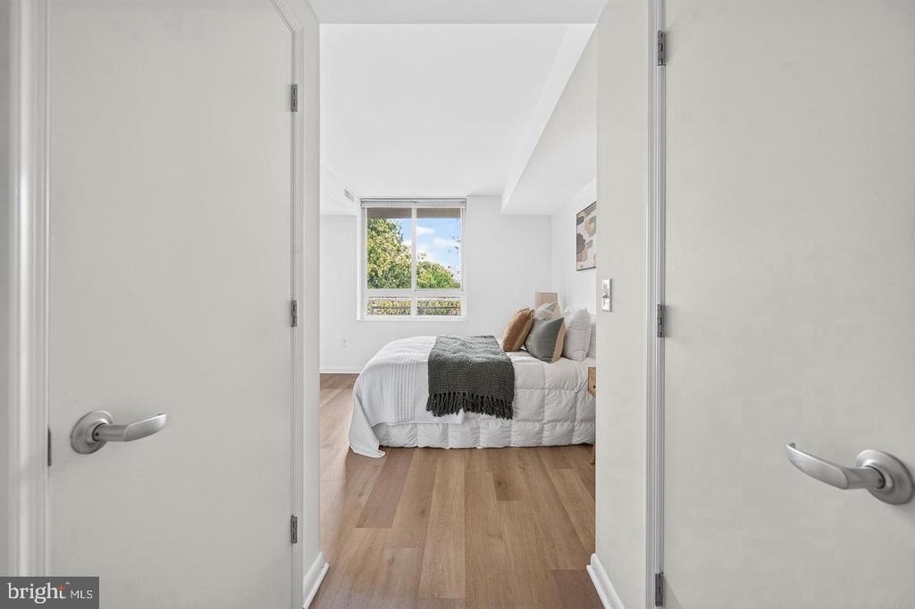 355 I Street Sw - Photo 18