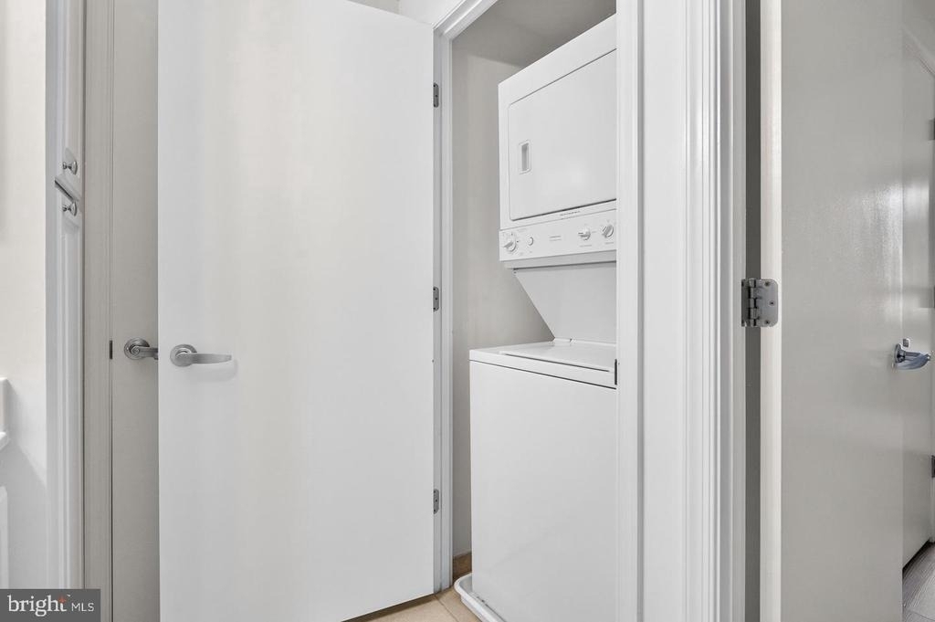 355 I Street Sw - Photo 21