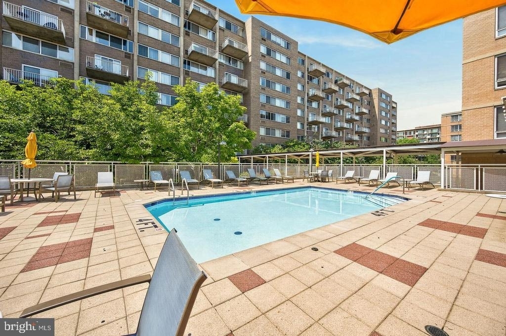 355 I Street Sw - Photo 24