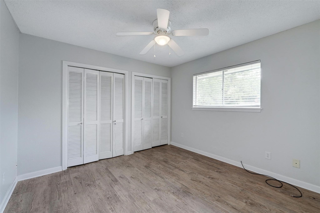 8001 Ceberry Dr - Photo 19