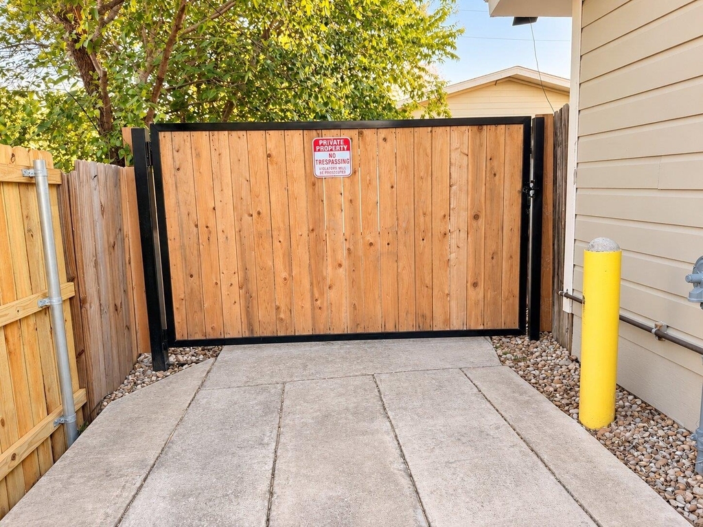 5510 Manor Rd - Photo 17