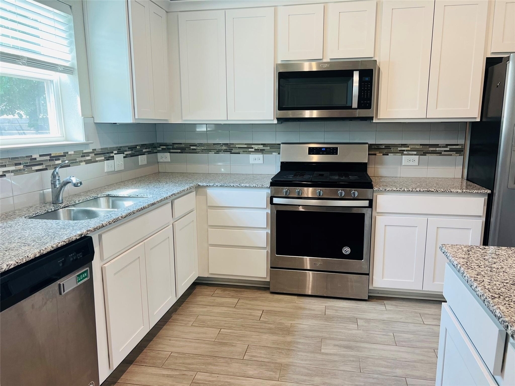 5709 Charles Merle Dr - Photo 14