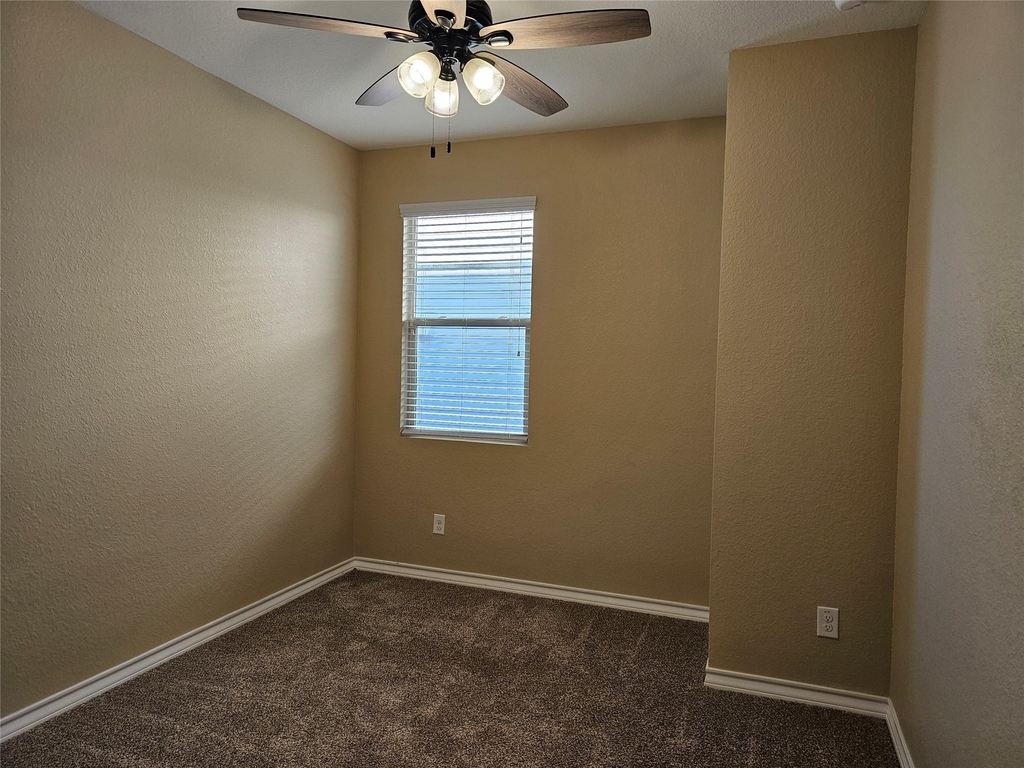 231 Drystone Trl - Photo 7