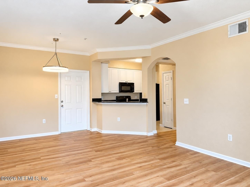 8539 Gate Parkway W - Photo 7