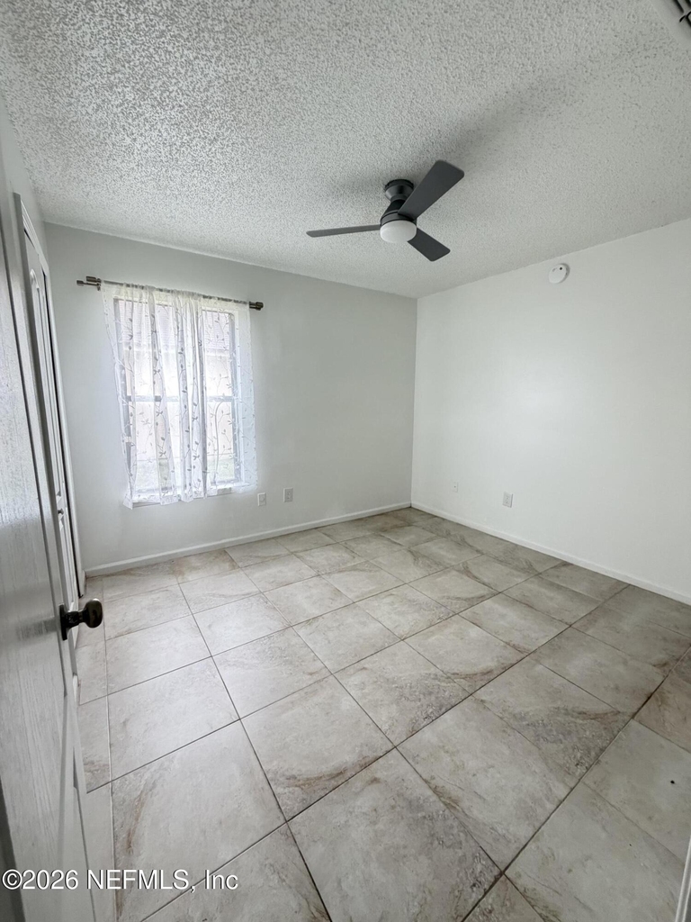 3391 Shauna Oaks Drive - Photo 13