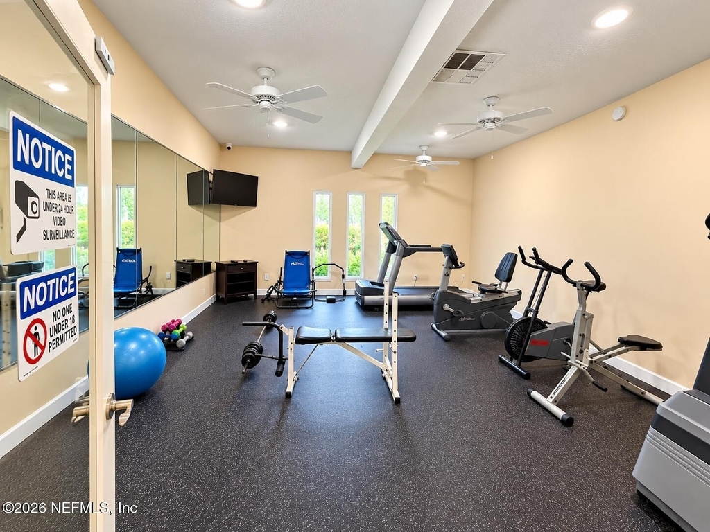8175 Sutton Place N - Photo 20