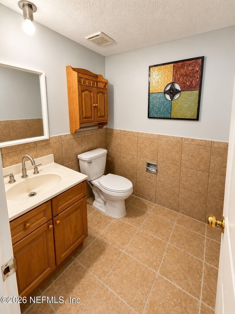 8175 Sutton Place N - Photo 11