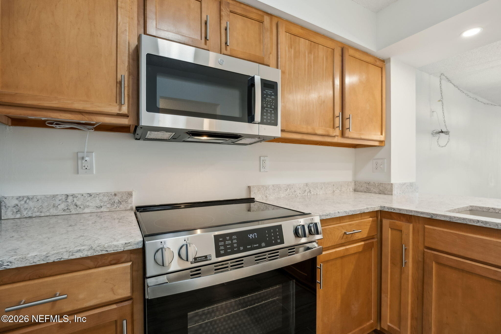 1301 1st Street S - Photo 12
