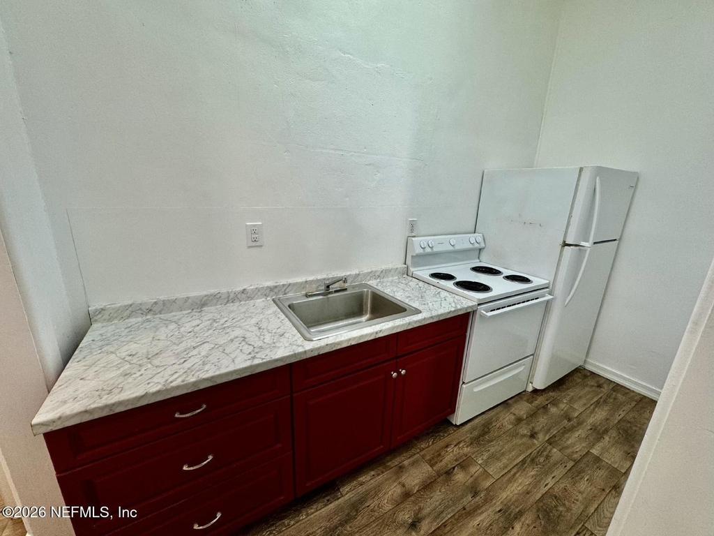 2932 Selma Street - Photo 3