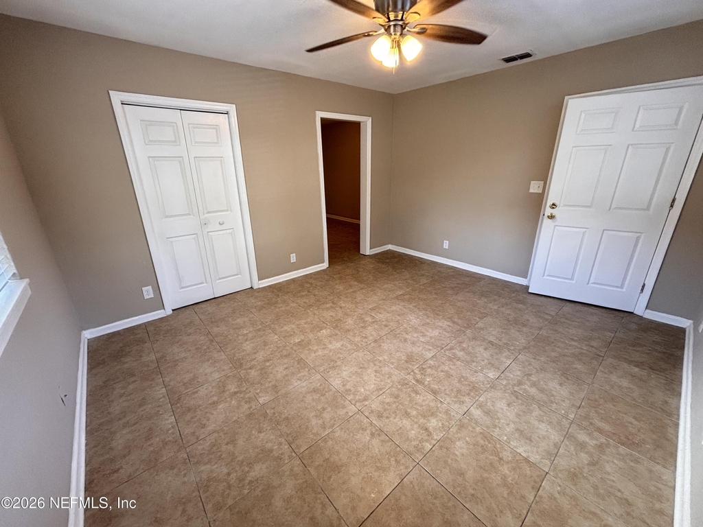 828 Acosta Street - Photo 14