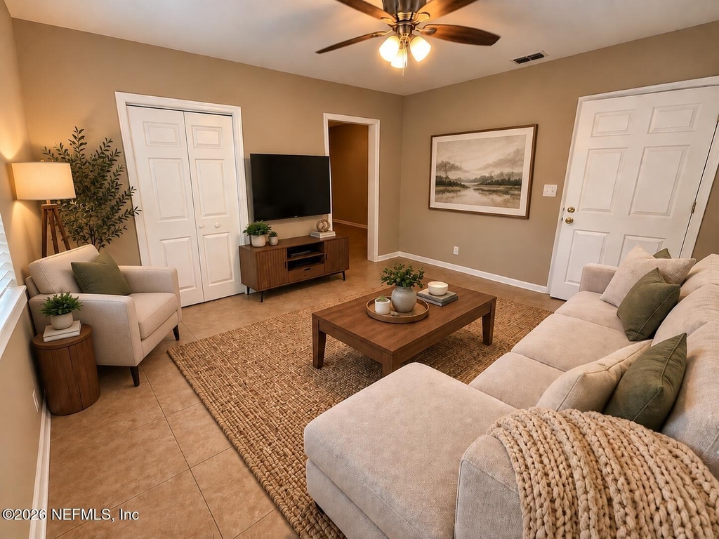 828 Acosta Street - Photo 4