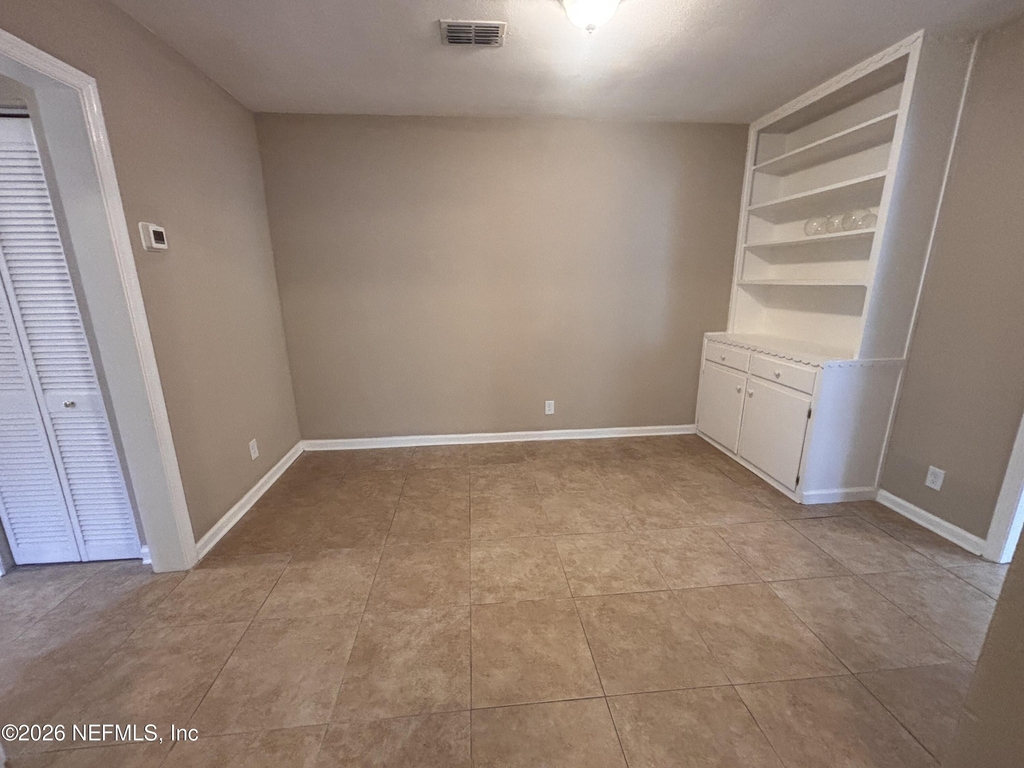 828 Acosta Street - Photo 16