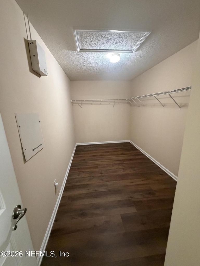 6295 Endelstow Lane - Photo 40