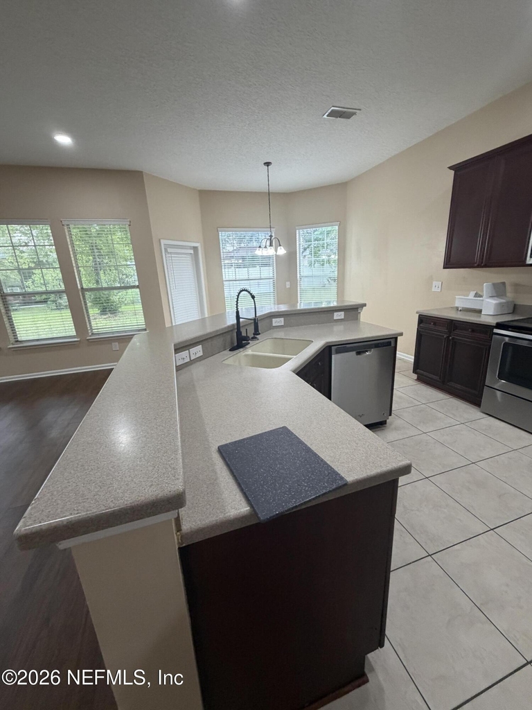 6295 Endelstow Lane - Photo 16