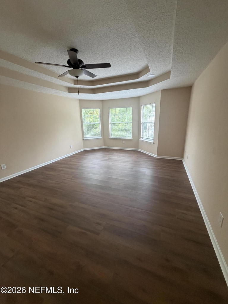 6295 Endelstow Lane - Photo 31