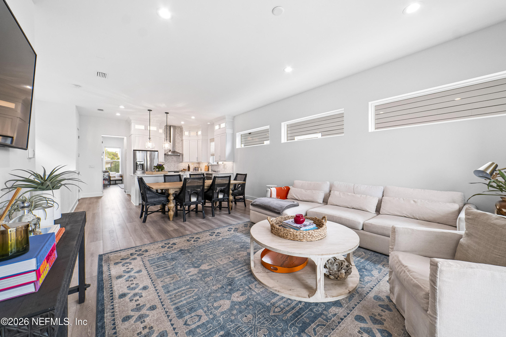 2107 Gorden Avenue - Photo 4