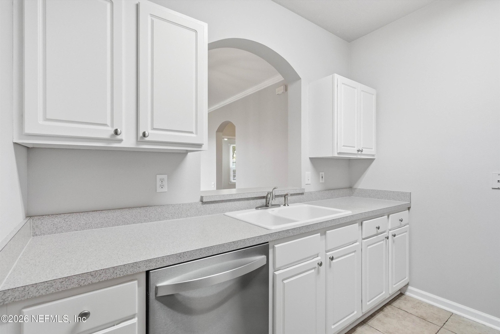 7990 Baymeadows Road E - Photo 5
