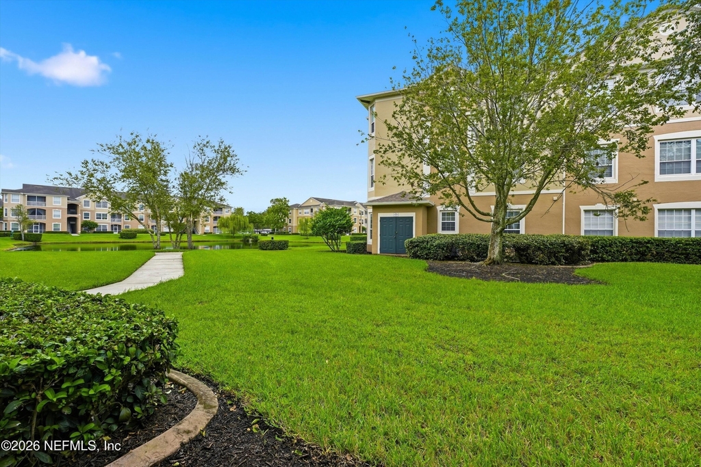 7990 Baymeadows Road E - Photo 23