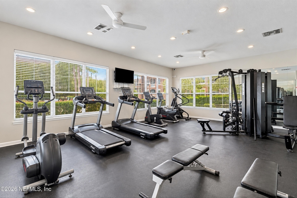 7990 Baymeadows Road E - Photo 32