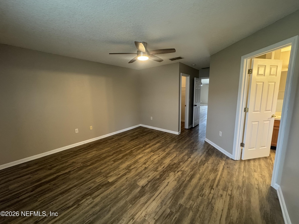 8109 Timber Point Drive - Photo 7