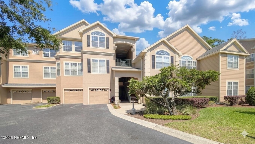13810 Sutton Park Drive N - Photo 24