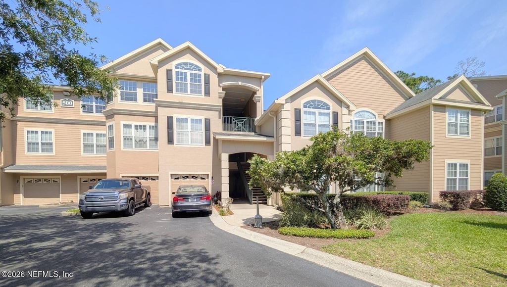 13810 Sutton Park Drive N - Photo 0