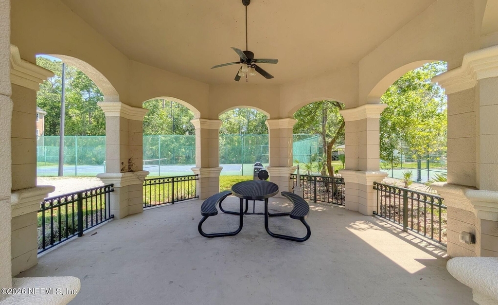13810 Sutton Park Drive N - Photo 8