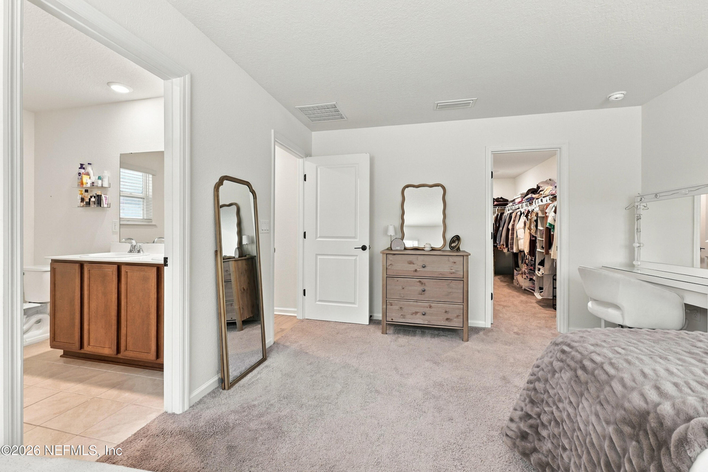 2526 Clayton Fls Cove - Photo 18