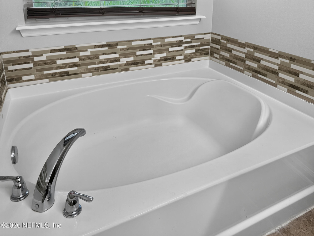 1818 Hollow Glen Drive - Photo 31