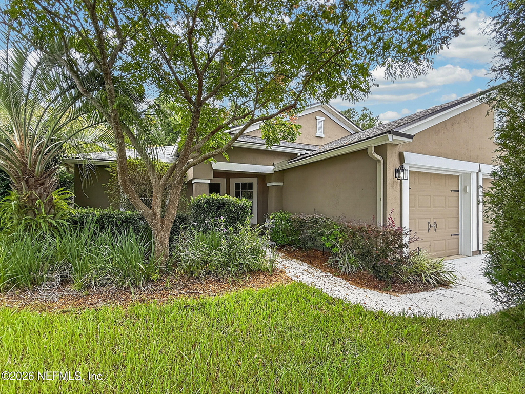 1818 Hollow Glen Drive - Photo 4