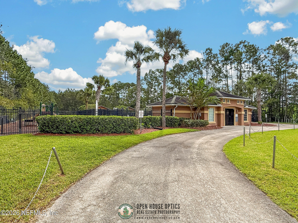 1818 Hollow Glen Drive - Photo 47