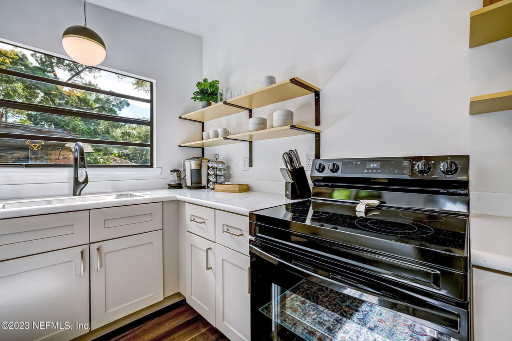 2834 Phyllis Street - Photo 14