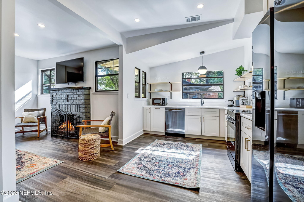 2834 Phyllis Street - Photo 13