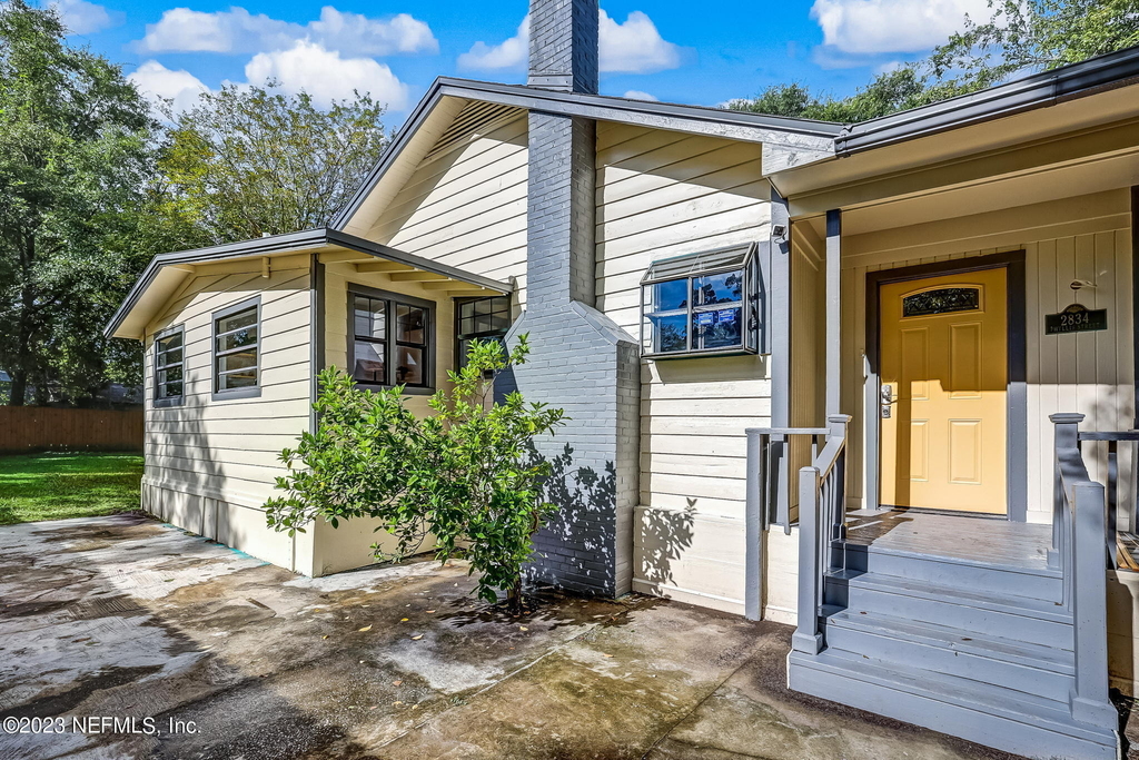 2834 Phyllis Street - Photo 3