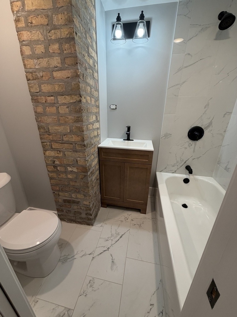 2227 W 21st Street - Photo 2