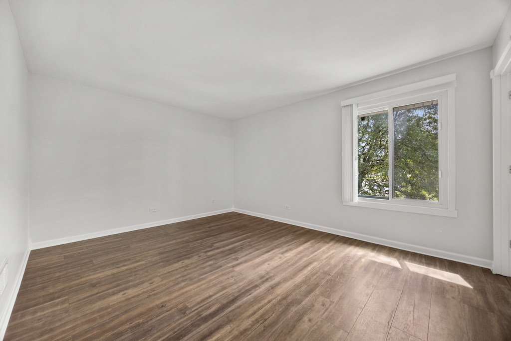 7300 Fairview Avenue - Photo 14