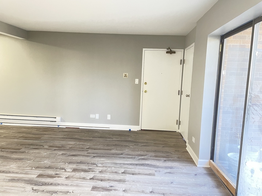 1364 N Geneva Drive - Photo 2