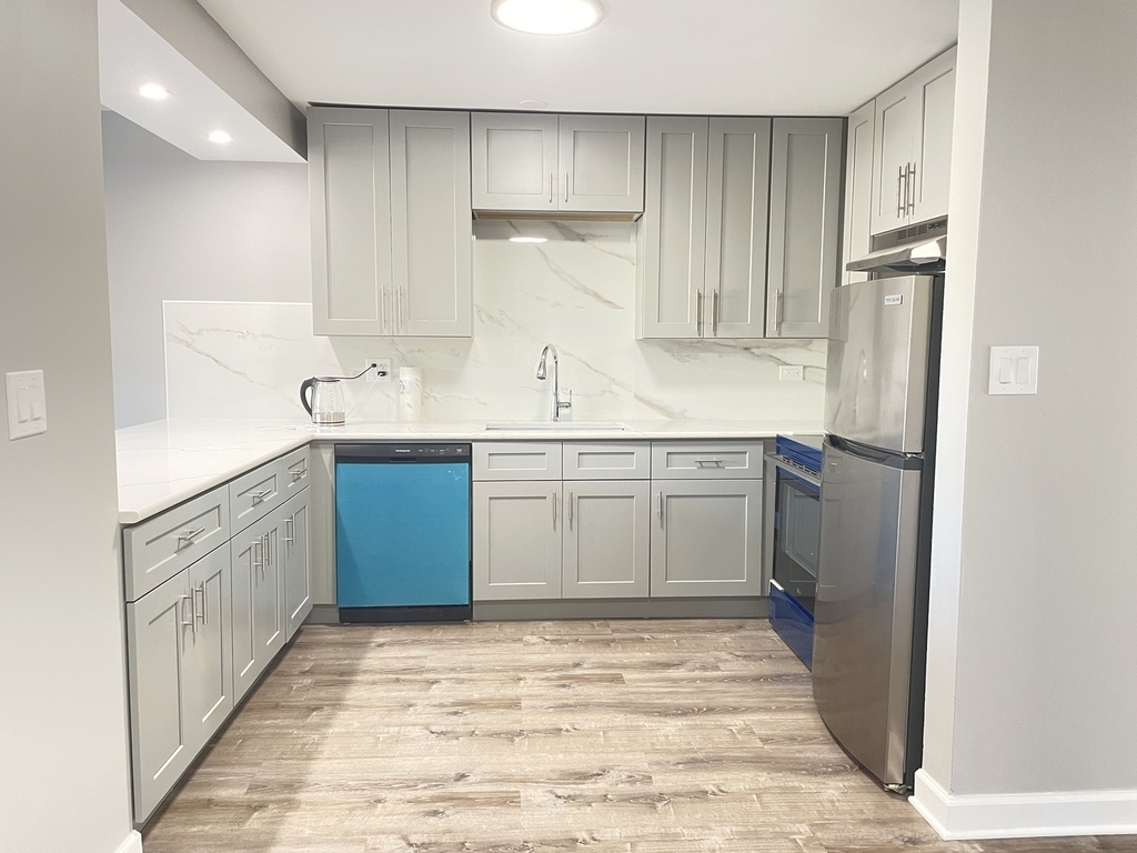 1364 N Geneva Drive - Photo 5