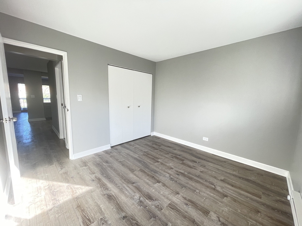 1364 N Geneva Drive - Photo 9