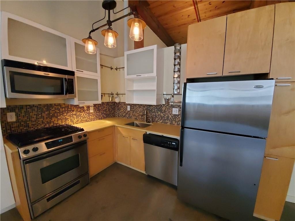 170 Boulevard - Photo 5