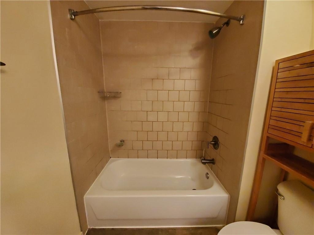 170 Boulevard - Photo 10