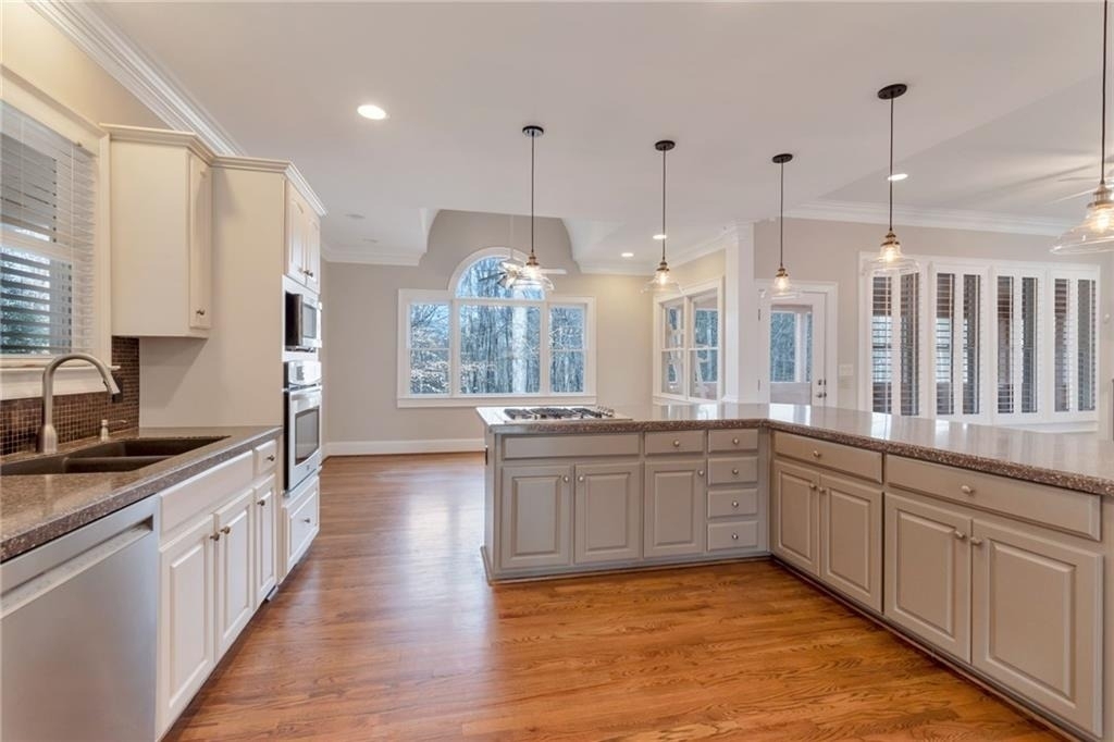 180 Forest Glen Drive - Photo 19