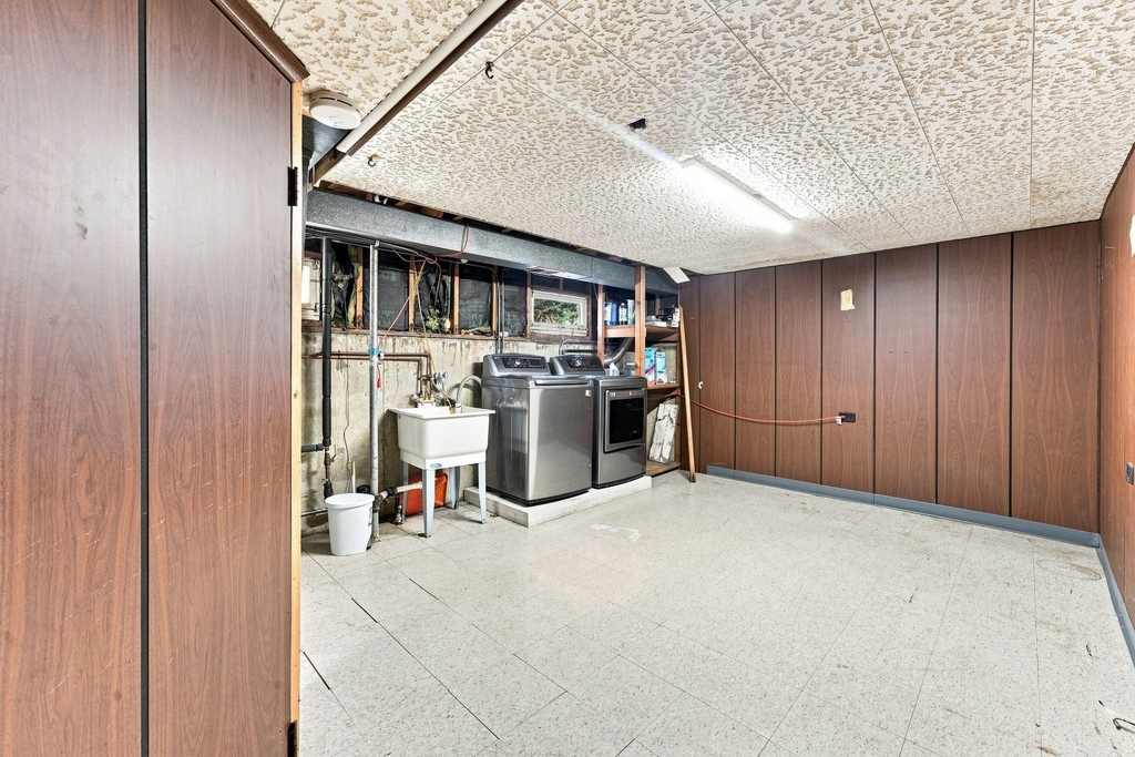 9349 Fern Lane - Photo 22