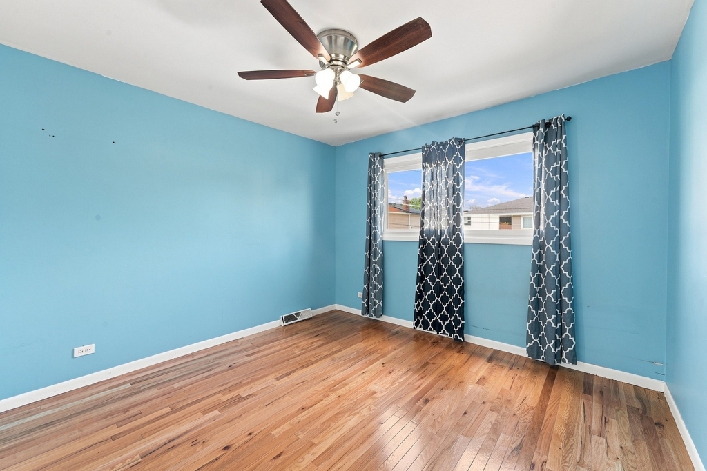 9349 Fern Lane - Photo 12